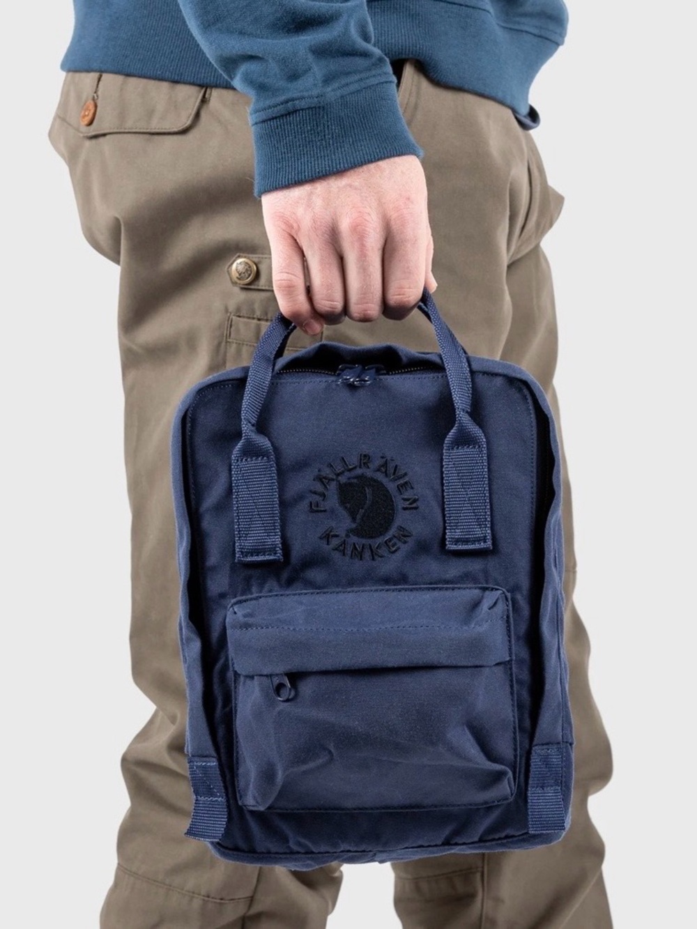 Fjallraven Kånken Mini Dark Blue Backpack - Picture 2 of 5